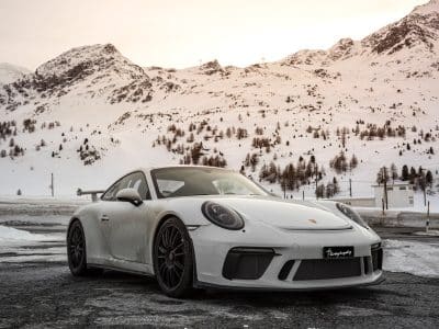 Comment choisir les bonnes pièces détachées pour votre Porsche : un guide complet